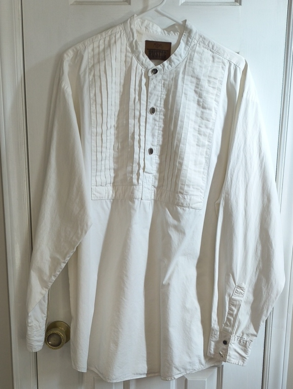 Roper White Rustic Pleated Front Shirt